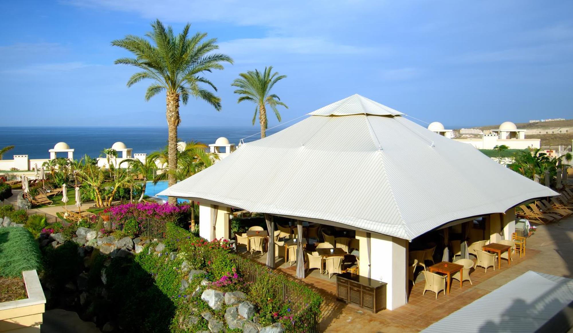 Vincci Selección La Plantación del Sur Costa Adeje (Tenerife) Restaurante foto A restaurant in a hotel